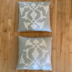 Barbara Barry Poetical Accent pillows